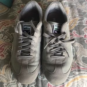 Puma runner jersey tennis shoes